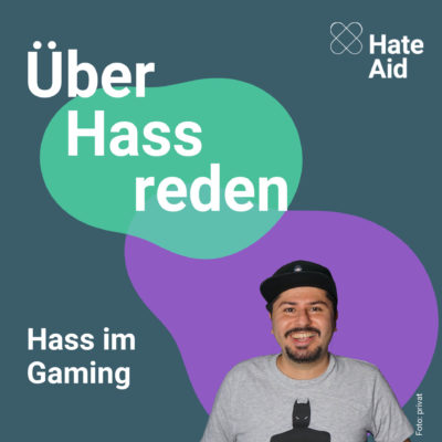 Podcast-Cover mit Porträt von Streamer REZATA und Überschrift Hass im Gaming