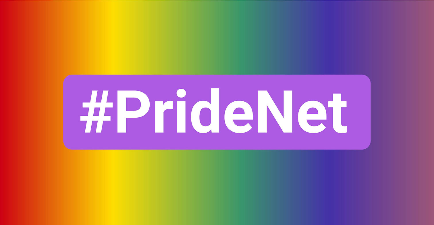 Hintergrund in Regenbogenfarben und darauf ein lila Textblock, in dem mit weißer Schrift #PrideNet steht