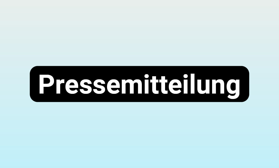 HateAid Pressemitteilung - Bild mit blauer Hintergrundfarbe und der Aufschrift "Pressemitteilung"