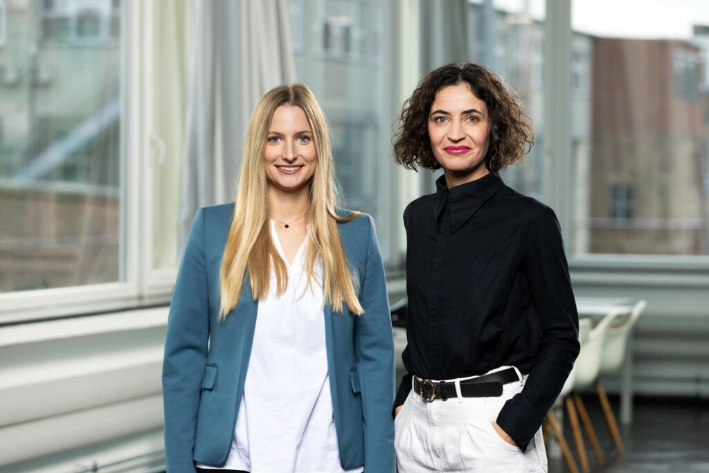HateAid-Geschäftsführerinnen Josephine Ballon und Anna-Lena von Hodenberg